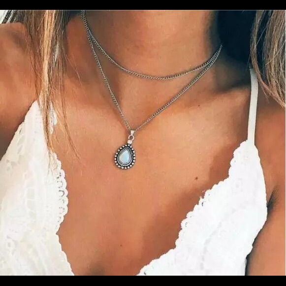 Silver Multilayer Chocker
